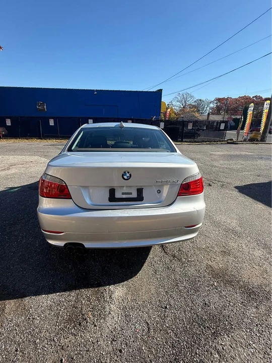 2009 BMW E60 5 Series Sedan - Image 6 of 11