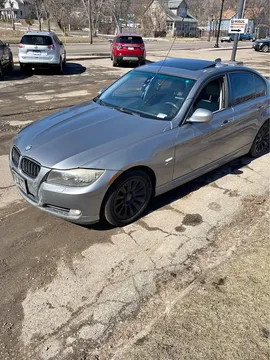 2009 BMW 5 Series 528xi Sedan