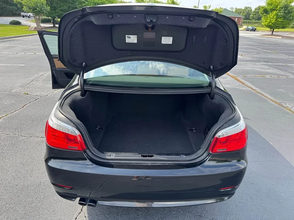 2009 BMW E60 5 Series Sedan - Image 18 of 19