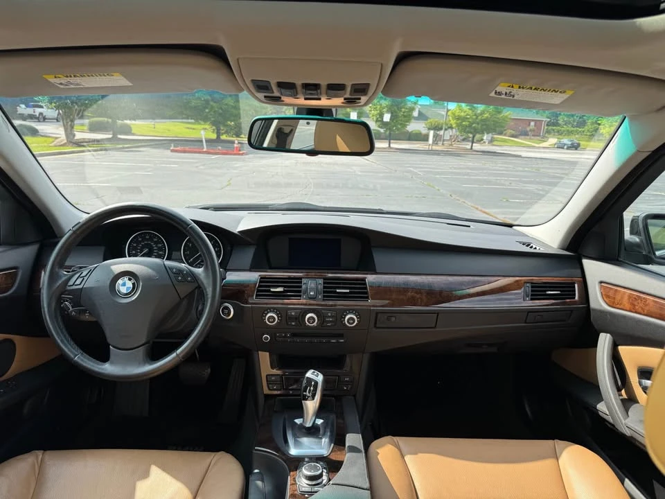2009 BMW E60 5 Series Sedan - Image 10 of 19