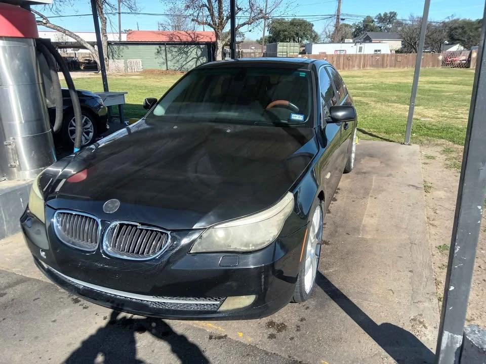 2009 BMW E60 5 Series Sedan - Image 4 of 7