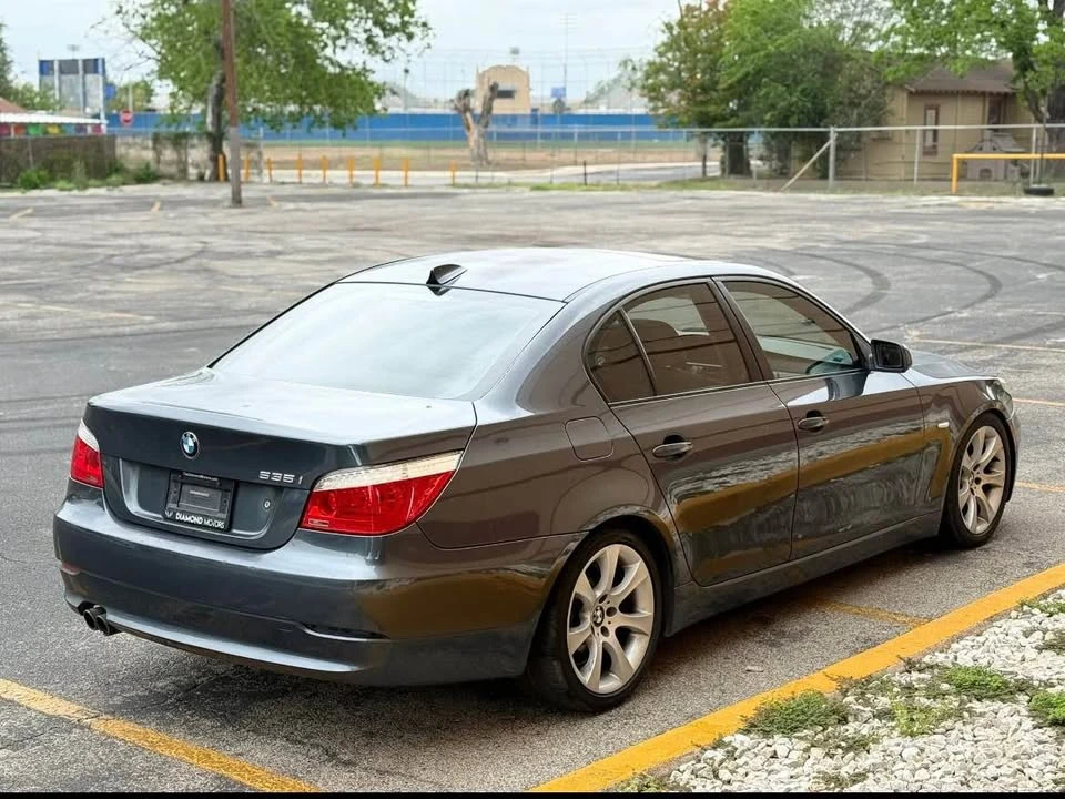 2009 BMW E60 5 Series Sedan - Image 7 of 16