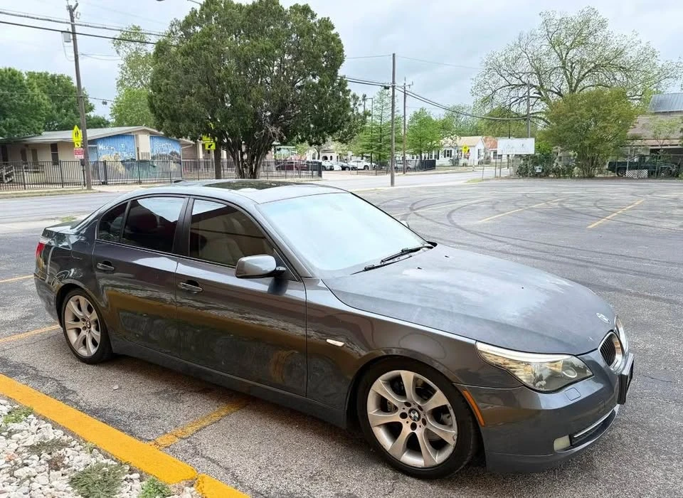 2009 BMW E60 5 Series Sedan - Image 8 of 16