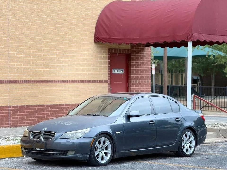 2009 BMW E60 5 Series Sedan - Image 3 of 16