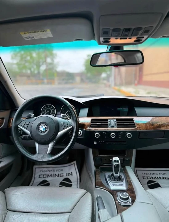 2009 BMW E60 5 Series Sedan - Image 11 of 16