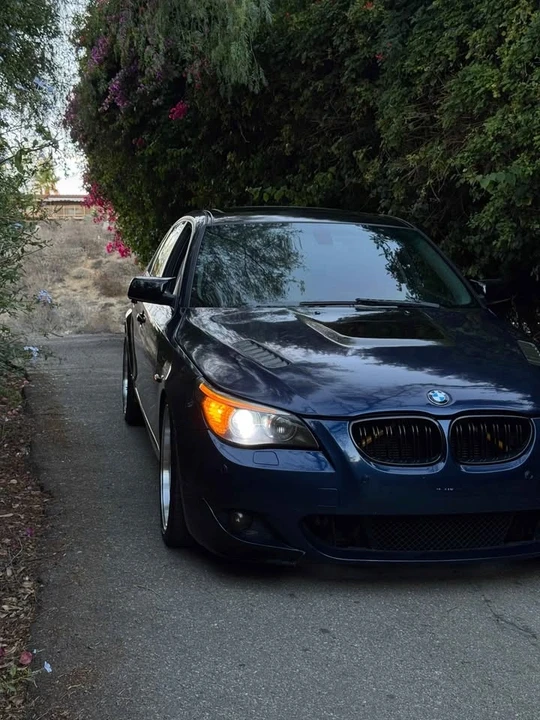 2009 BMW E60 5 Series Sedan - Image 9 of 10