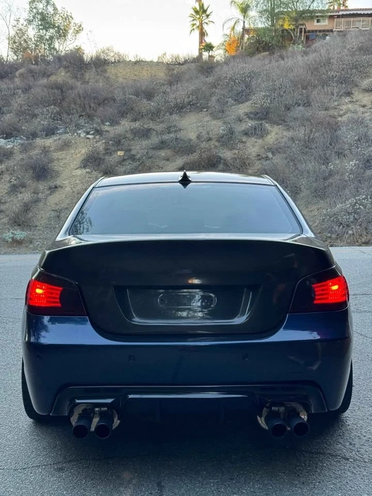 2009 BMW E60 5 Series Sedan - Image 6 of 10