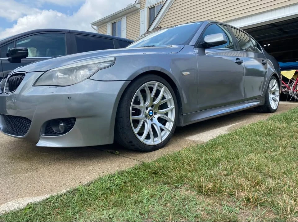 2009 BMW E60 5 Series Sedan - Image 4 of 9