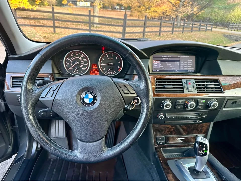 2009 BMW E60 5 Series Sedan - Image 12 of 17