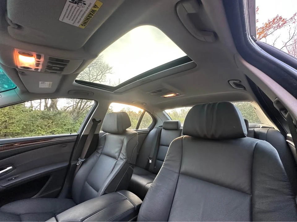 2009 BMW E60 5 Series Sedan - Image 16 of 17