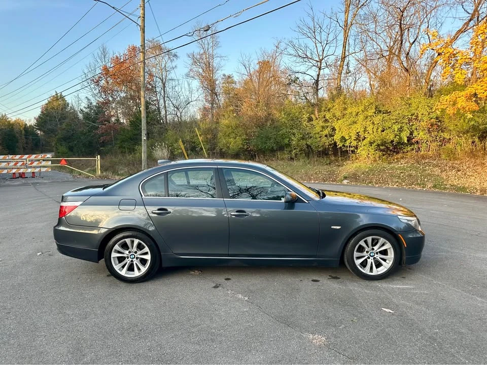 2009 BMW E60 5 Series Sedan - Image 2 of 17