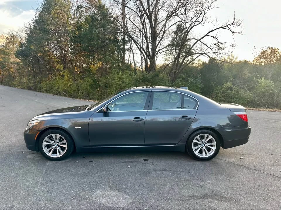 2009 BMW E60 5 Series Sedan - Image 5 of 17