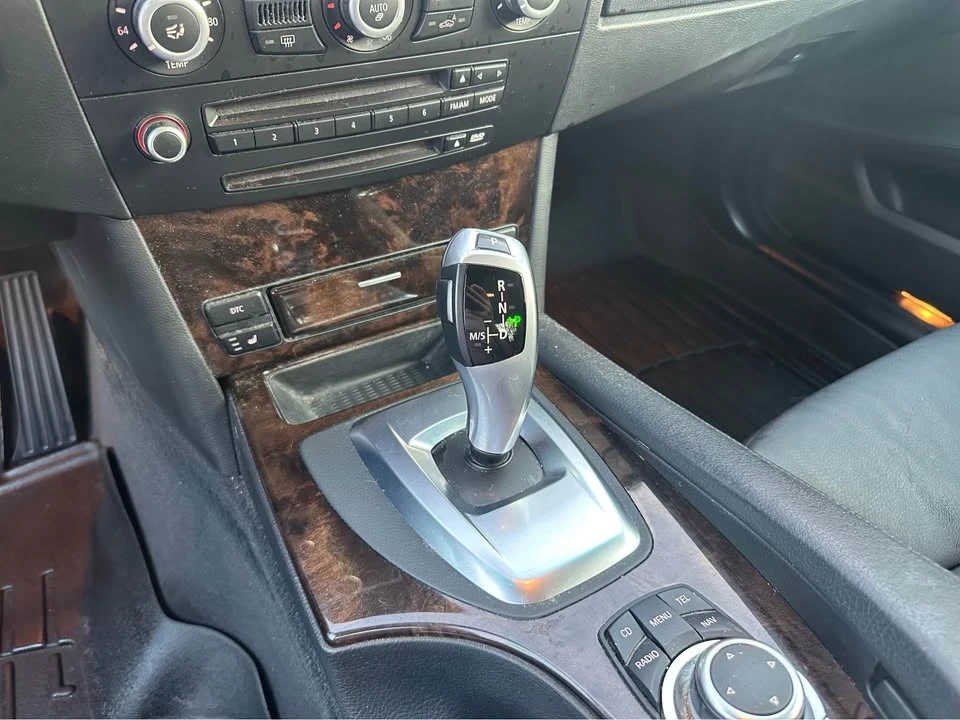 2009 BMW E60 5 Series Sedan - Image 14 of 17