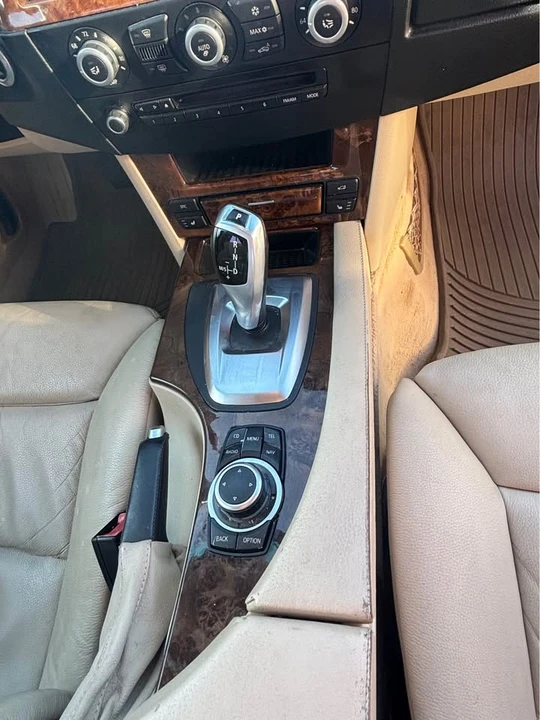 2009 BMW E60 5 Series Sedan - Image 7 of 12
