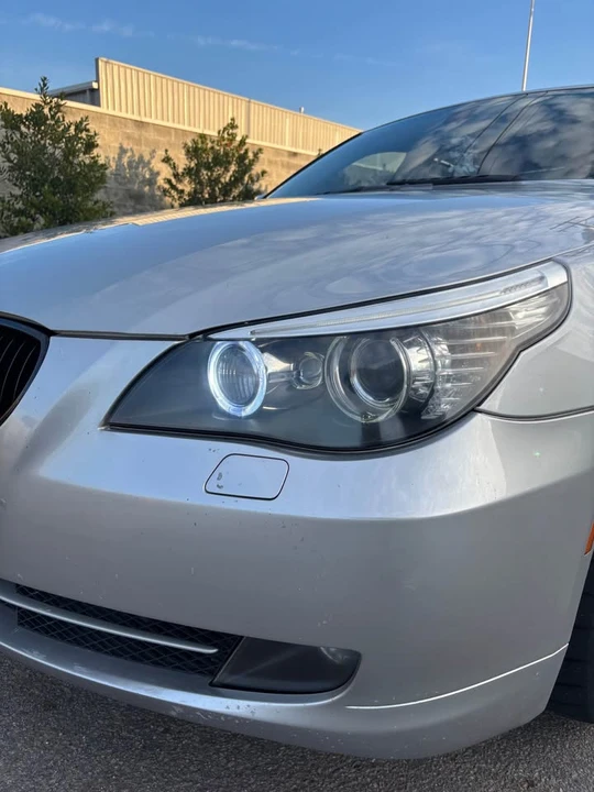 2009 BMW E60 5 Series Sedan - Image 2 of 13