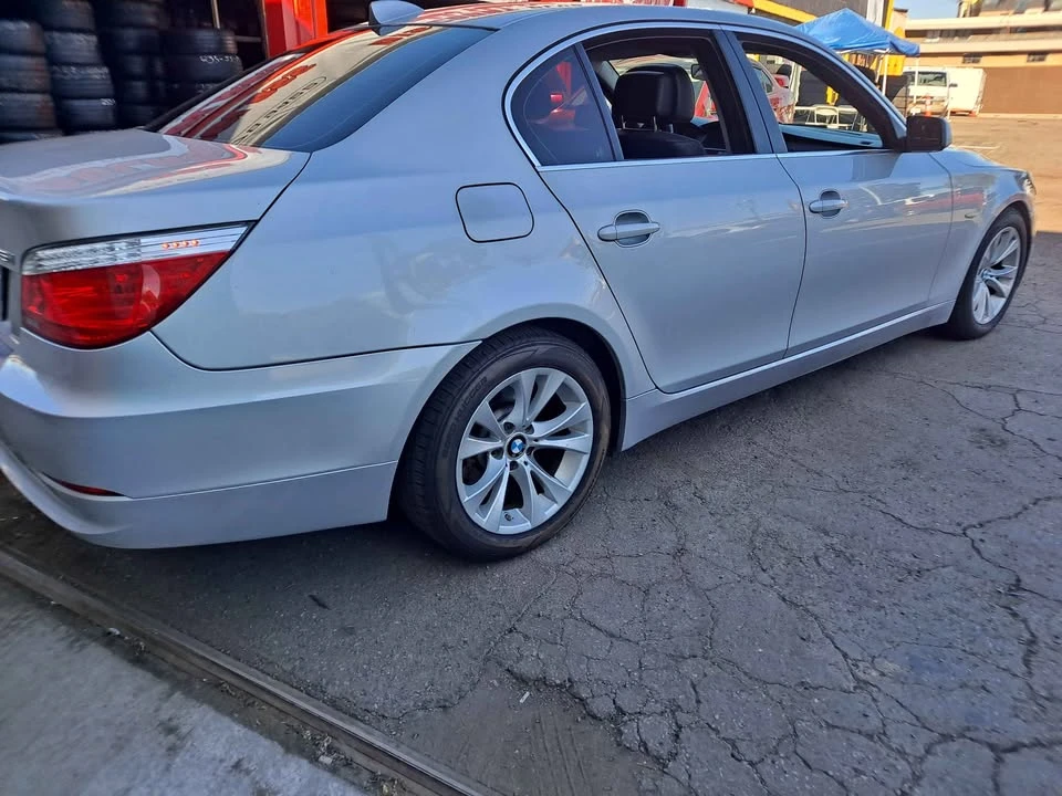 2009 BMW E60 5 Series Sedan - Image 9 of 15