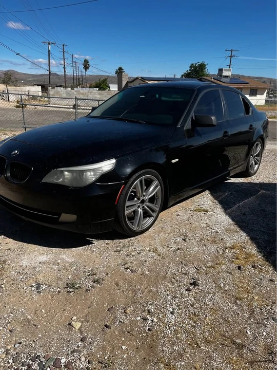 2009 BMW E60 5 Series Sedan - Image 8 of 11