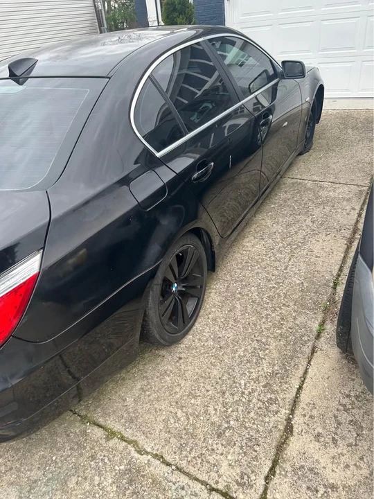 2009 BMW E60 5 Series Sedan - Image 2 of 11