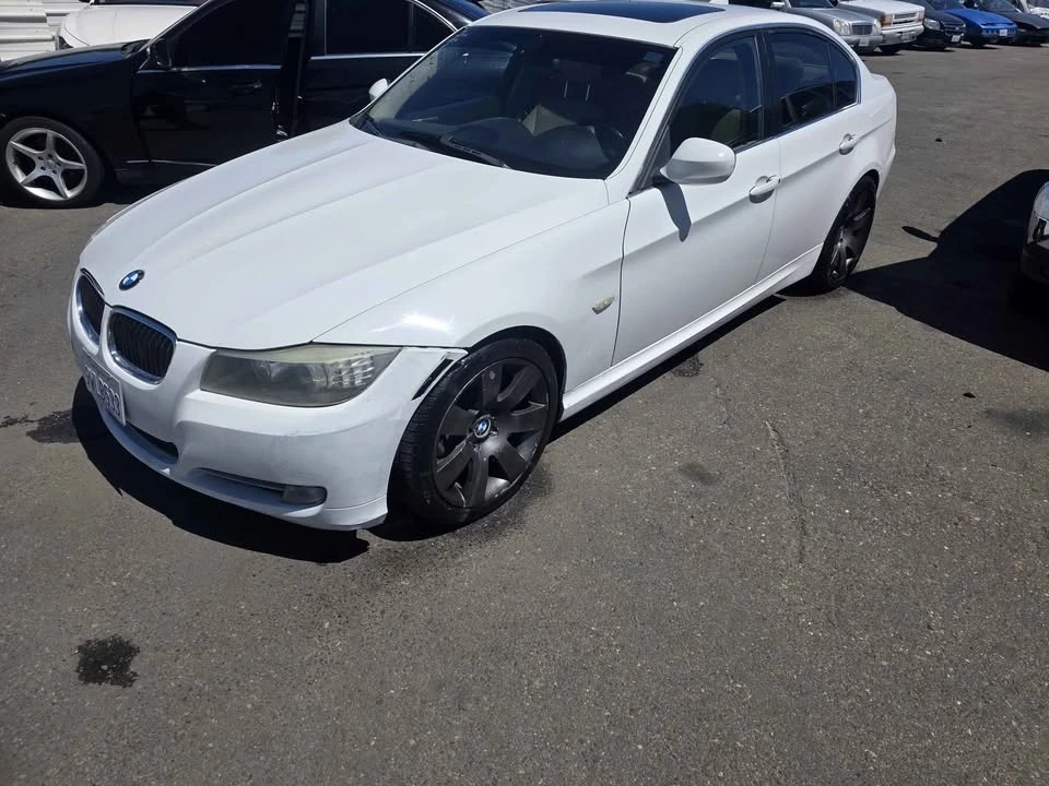 2009 BMW E60 5 Series Sedan - Image 2 of 5