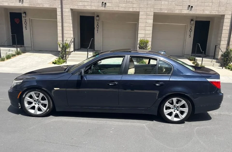 2009 BMW E60 5 Series Sedan - Image 7 of 17
