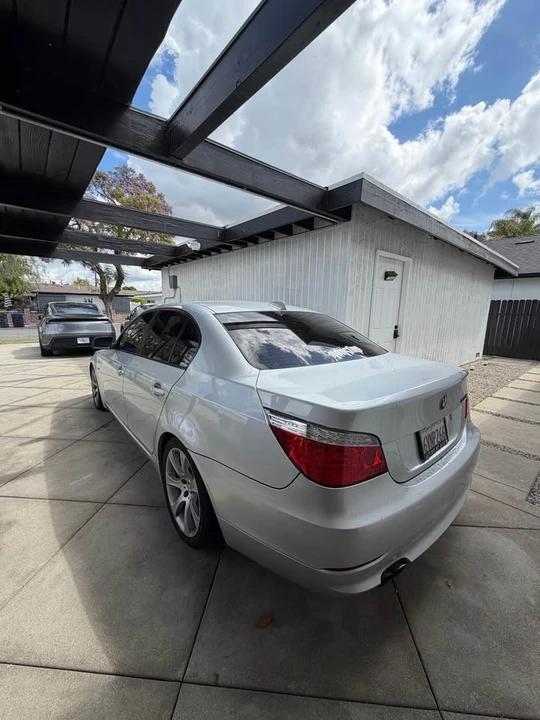 2009 BMW E60 5 Series Sedan - Image 3 of 17