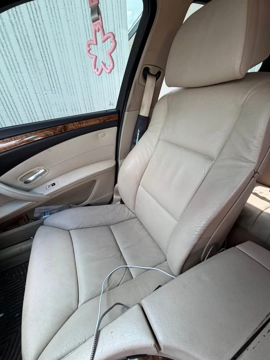 2009 BMW E60 5 Series Sedan - Image 11 of 17