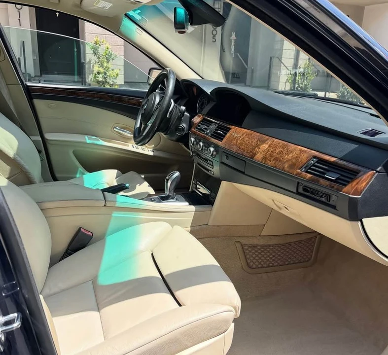 2009 BMW E60 5 Series Sedan - Image 15 of 17