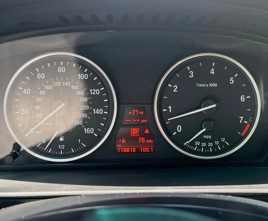 2009 BMW E60 5 Series Sedan - Image 10 of 17