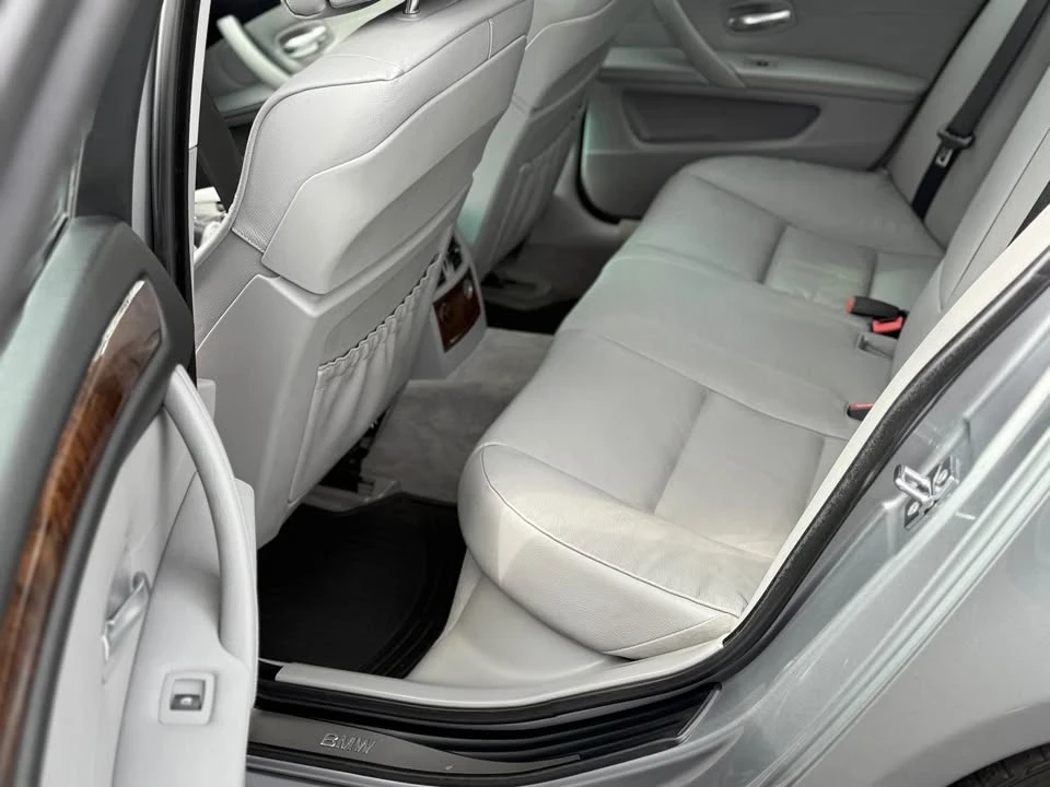 2009 BMW E60 5 Series Sedan - Image 8 of 14