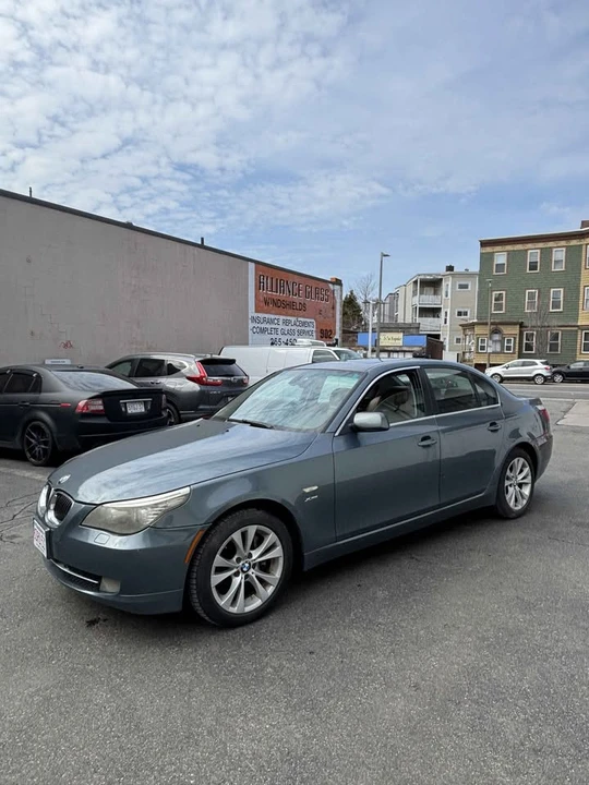 2009 BMW E60 5 Series Sedan - Image 6 of 11