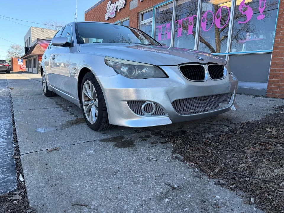 2009 BMW E60 5 Series Sedan - Image 4 of 10