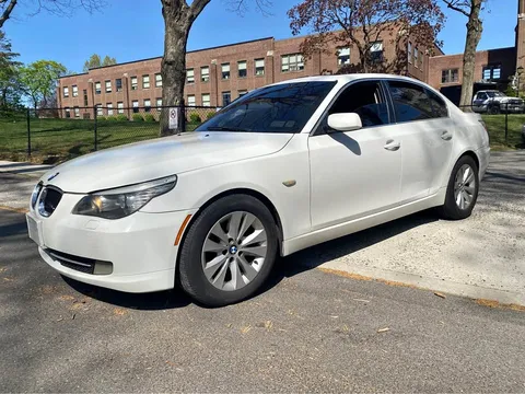 2009 BMW 5 Series 535i xDrive Sedan