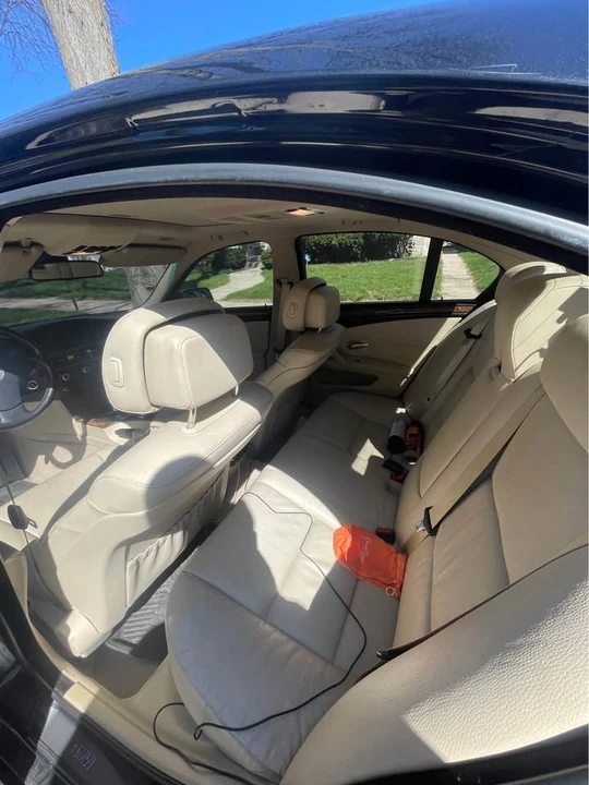 2009 BMW E60 5 Series Sedan - Image 9 of 10