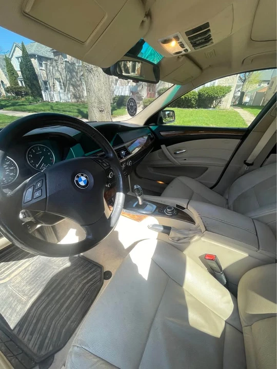 2009 BMW E60 5 Series Sedan - Image 8 of 10