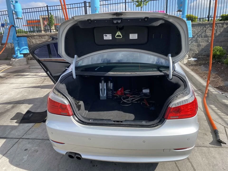 2009 BMW E60 5 Series Sedan - Image 8 of 12