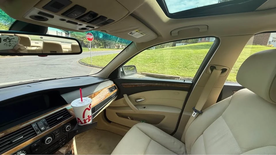 2009 BMW E60 5 Series Sedan - Image 6 of 9