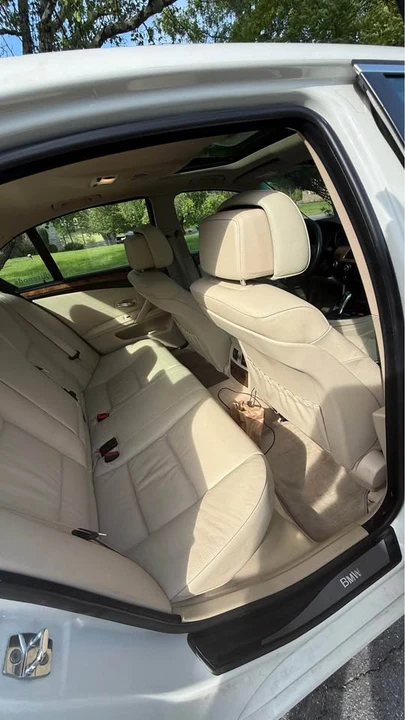 2009 BMW E60 5 Series Sedan - Image 8 of 9