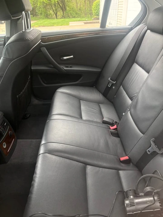 2009 BMW E60 5 Series Sedan - Image 7 of 8