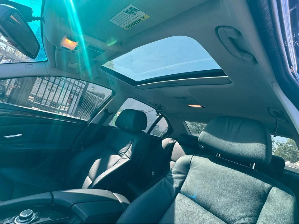 2009 BMW E60 5 Series Sedan - Image 11 of 15