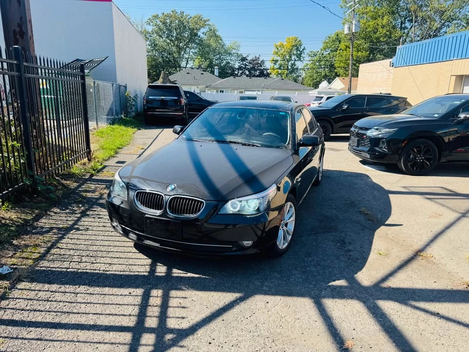 2009 BMW E60 5 Series Sedan - Image 2 of 15