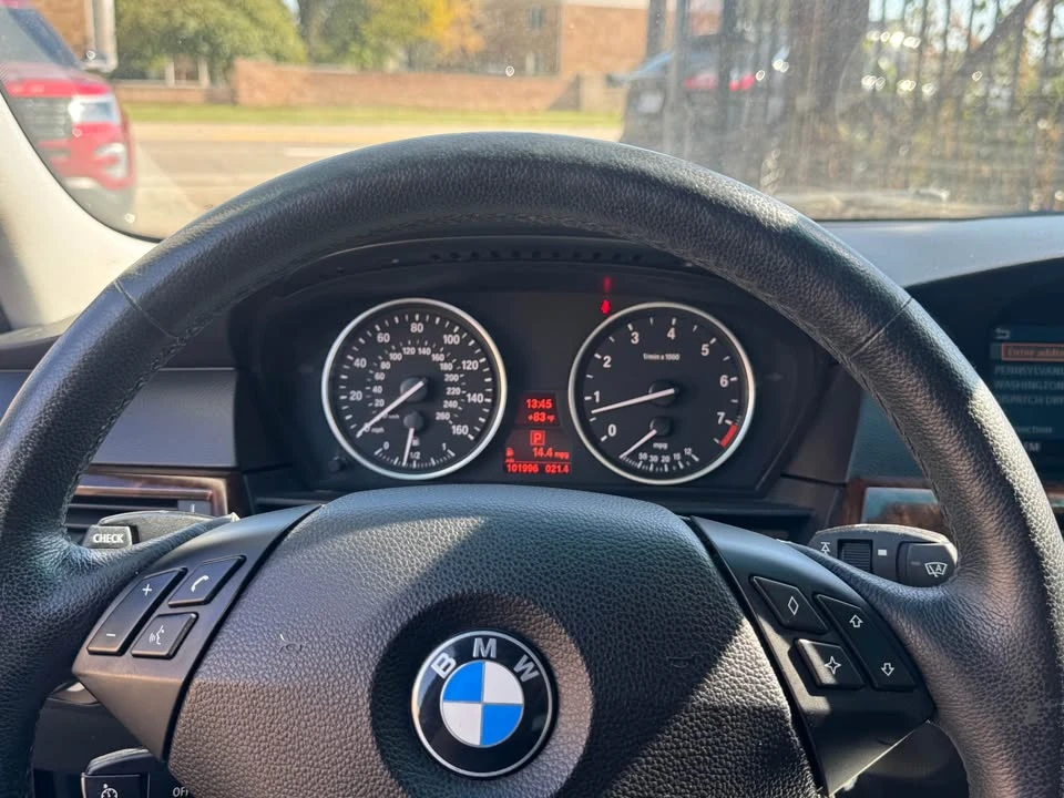 2009 BMW E60 5 Series Sedan - Image 9 of 15