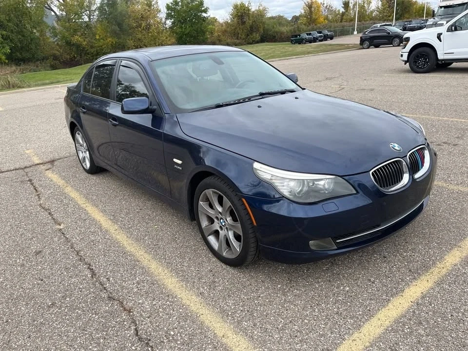 2009 BMW E60 5 Series Sedan - Image 2 of 7