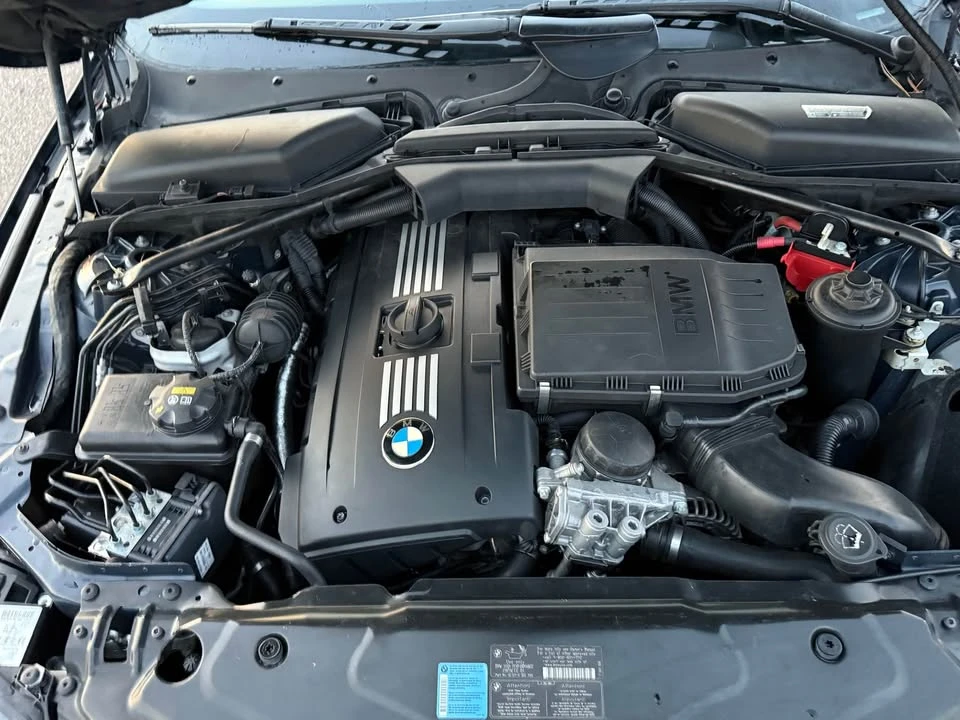 2009 BMW E60 5 Series Sedan - Image 8 of 9
