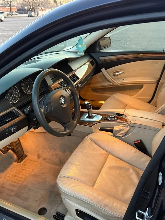 2009 BMW E60 5 Series Sedan - Image 6 of 9