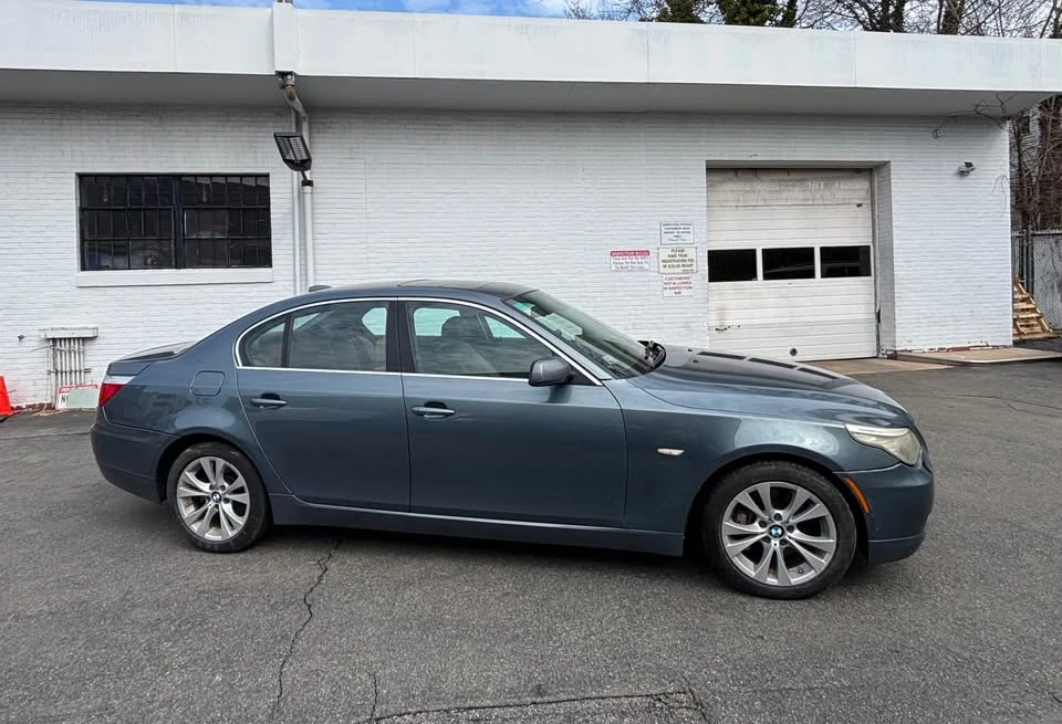 2009 BMW E60 5 Series Sedan - Image 2 of 12