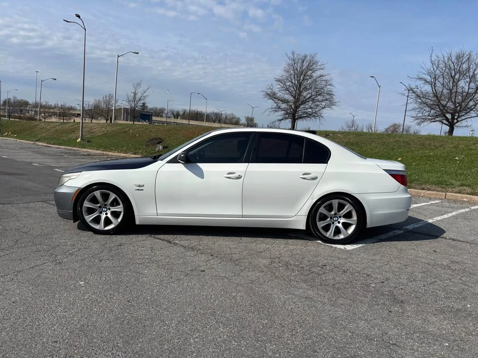 2009 BMW E60 5 Series Sedan - Image 2 of 12