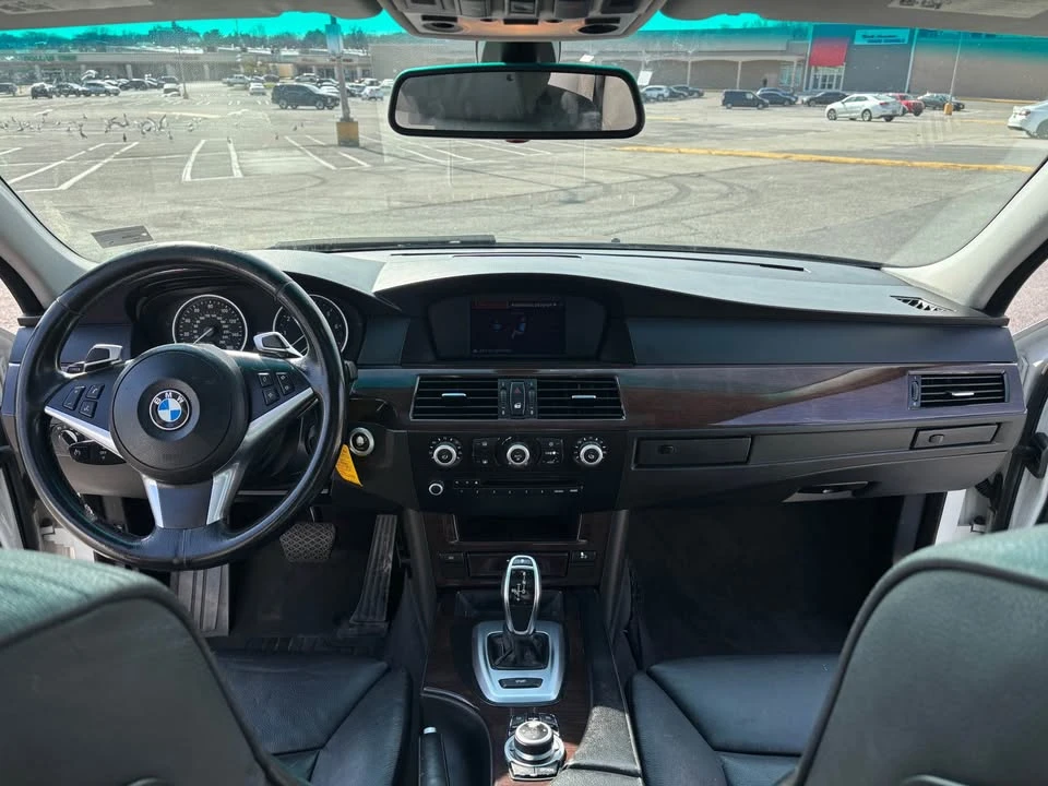 2009 BMW E60 5 Series Sedan - Image 11 of 12