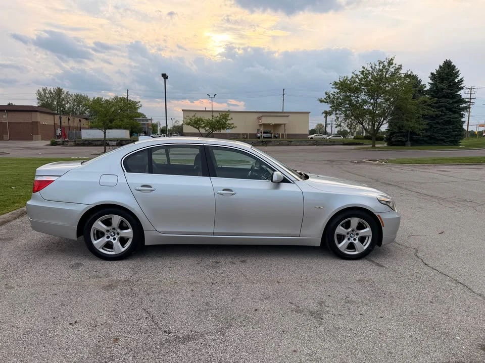 2009 BMW E60 5 Series Sedan - Image 4 of 11