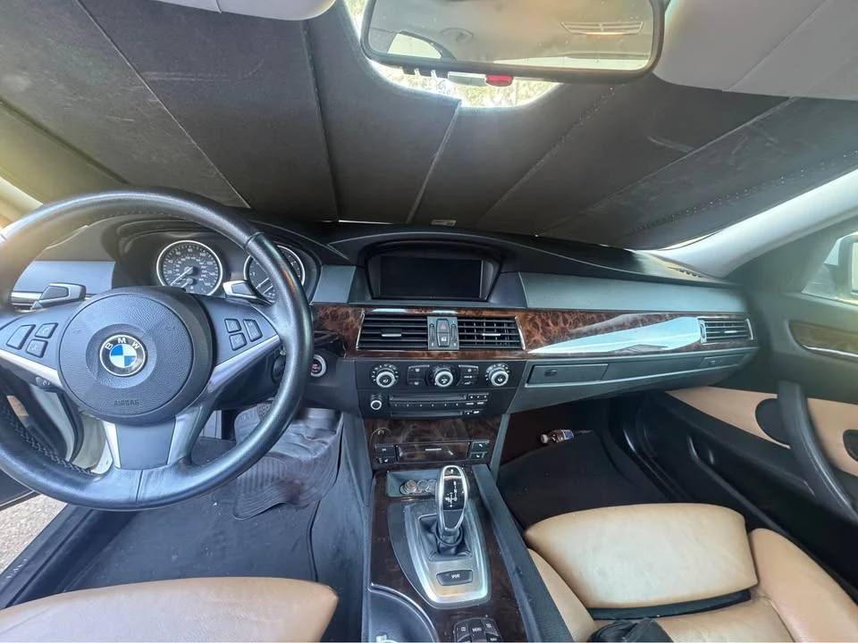 2009 BMW E60 545i & 550i Sedan - Image 5 of 5