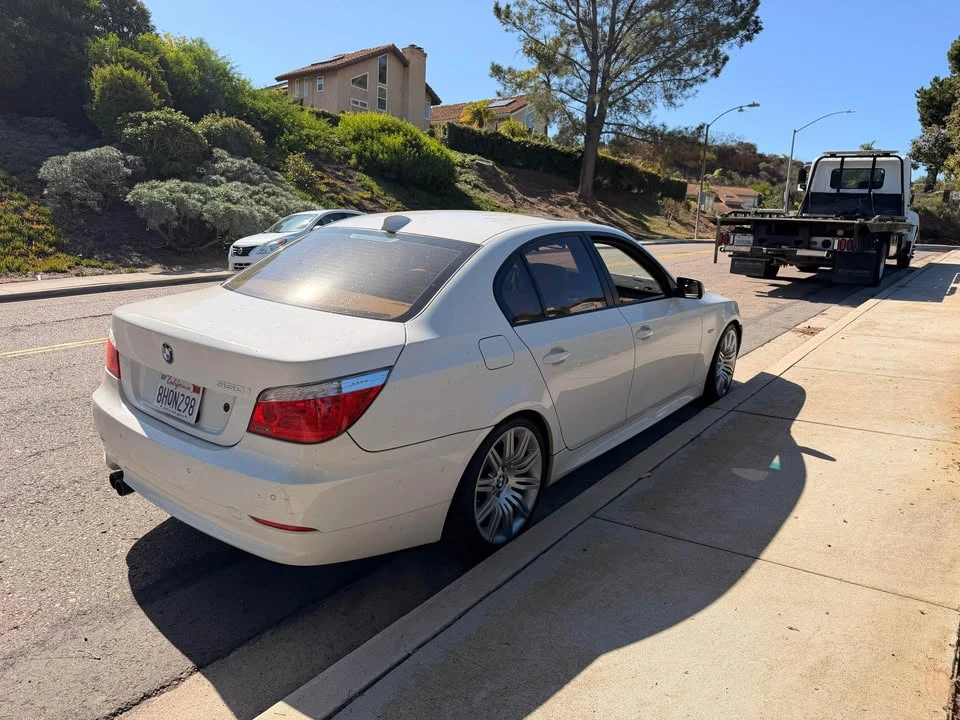 2009 BMW E60 545i & 550i Sedan - Image 3 of 7